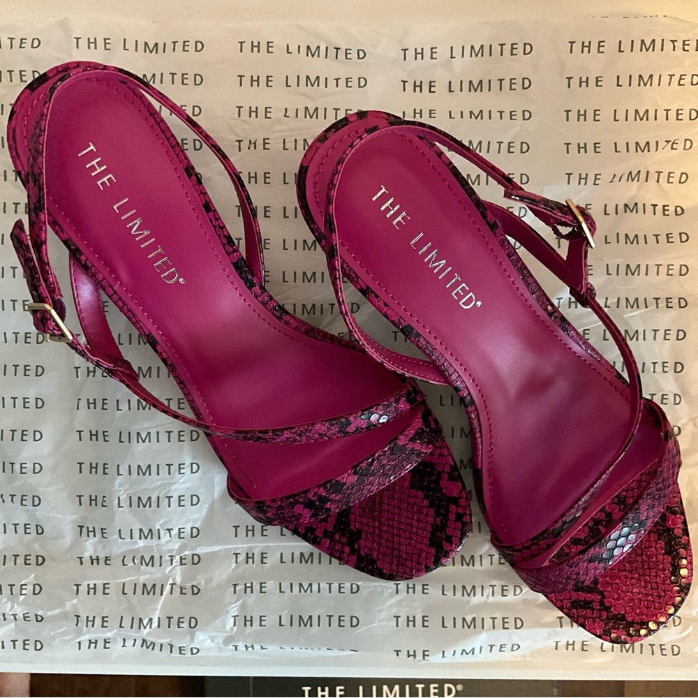 NIB The Limited Hot Pink Snake Print Strappy Heels Animal Print Sz 7.5 Fuschia - Picture 4 of 6
